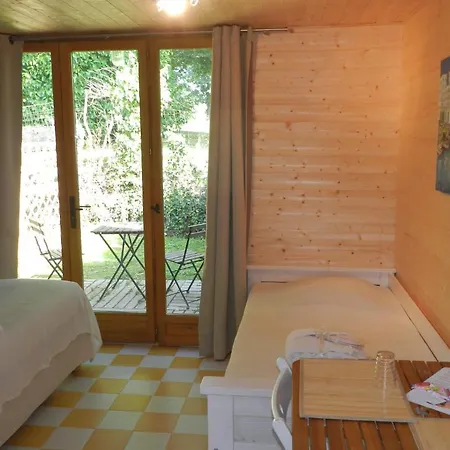 Panzió Cocoloba Chambres D'hotes Eysines
